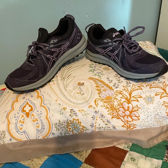 ASICS grape trail trainers - Picture 4 of 8